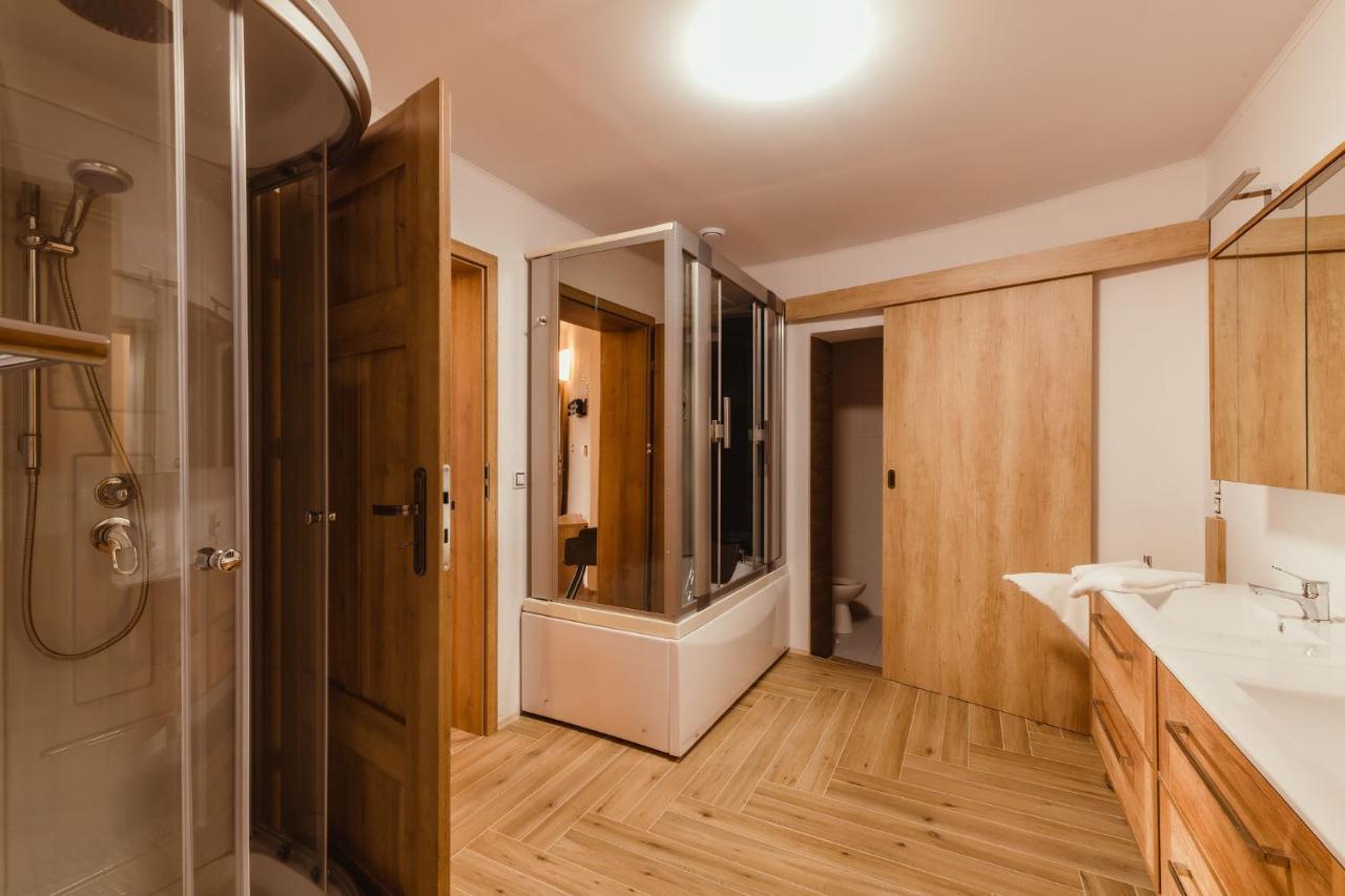 Hotel Dymnik Rumburk Esterno foto