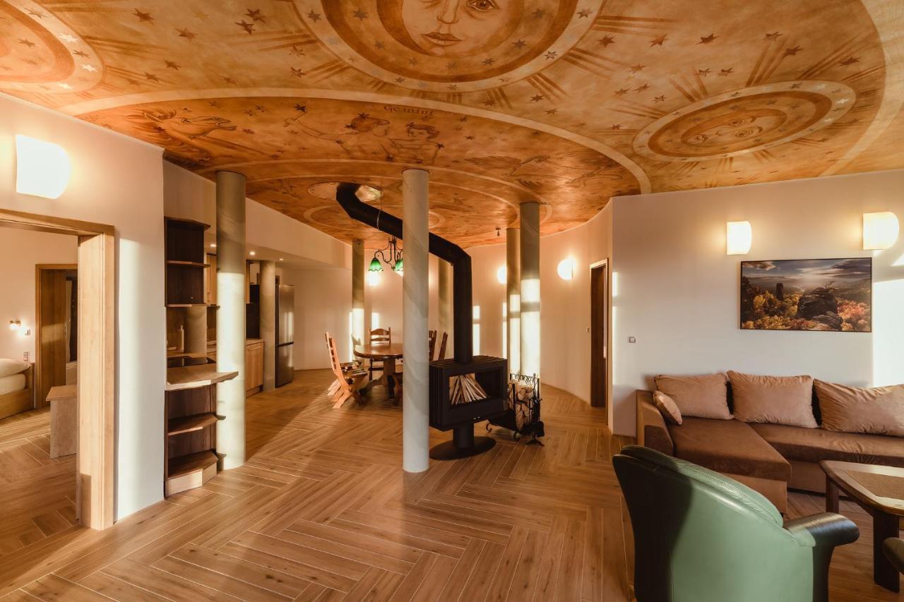 Hotel Dymnik Rumburk Esterno foto