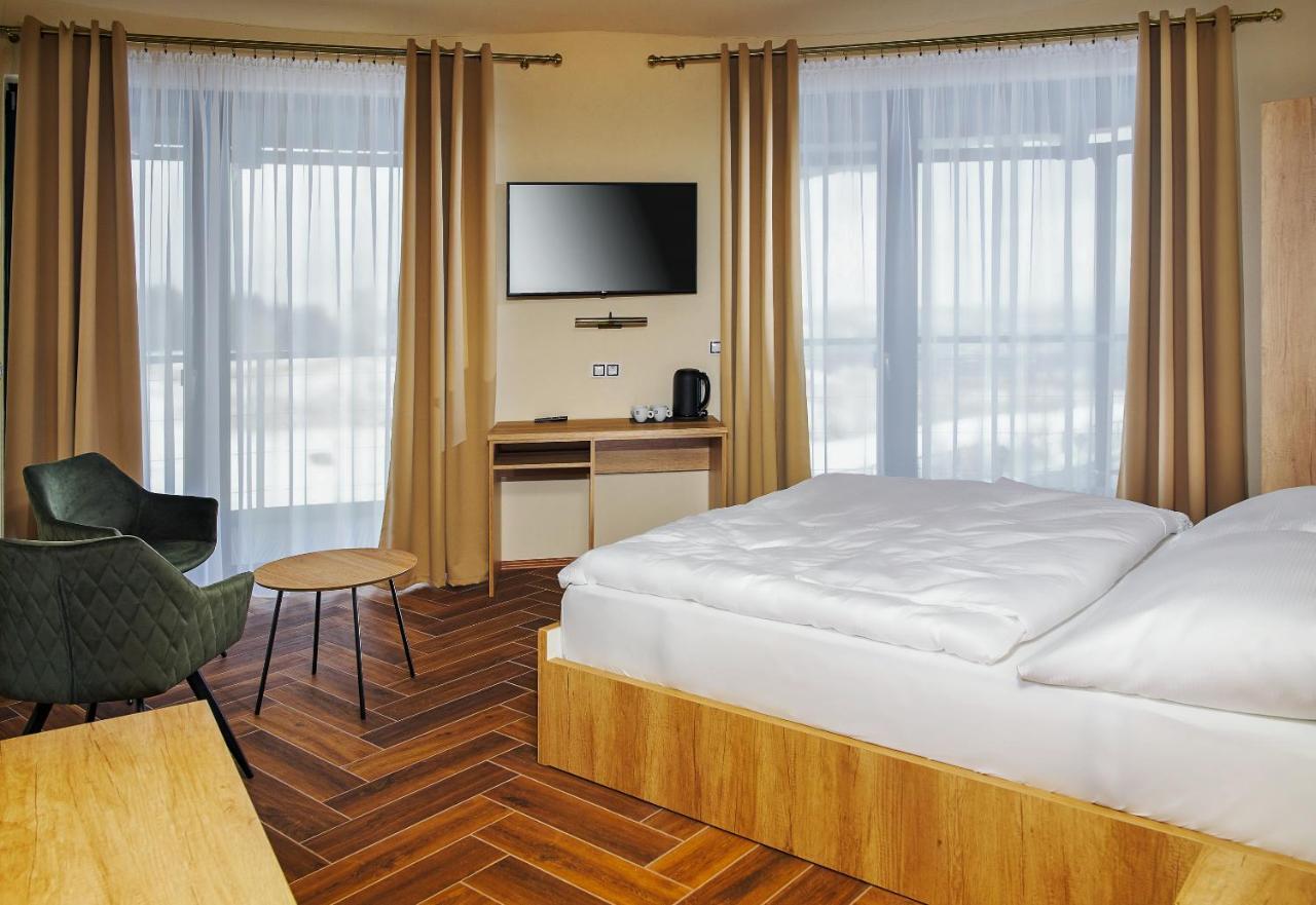 Hotel Dymnik Rumburk Esterno foto