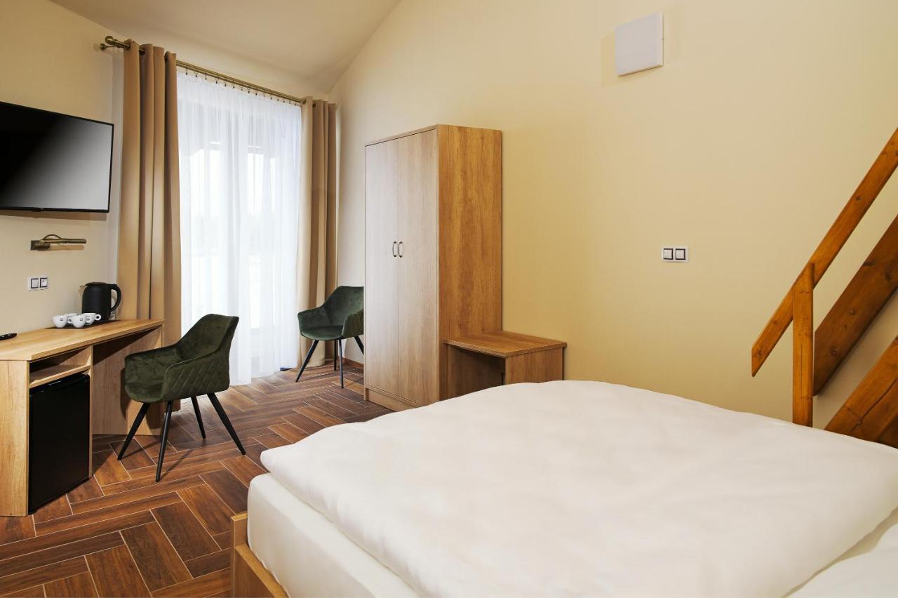 Hotel Dymnik Rumburk Esterno foto